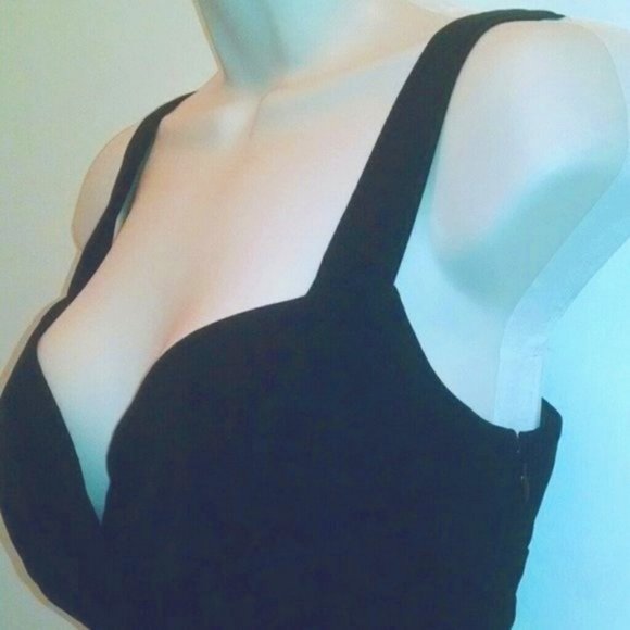 Classic classy pleated lined little black sexy dress.